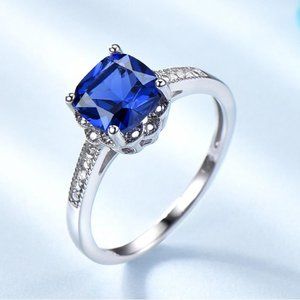 CUSHION7MM BLUE CUBIC ZIRCONIA ANTIQUE FLOWER RING